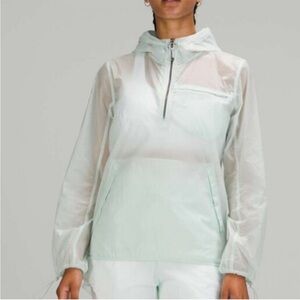 Lululemon.  Step Out Anorak Jacket.  Ocean Air.  Shear.  Tags on.
